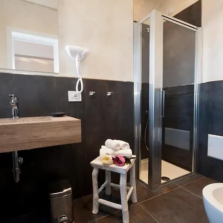 Guest house Brichett 1 Alba (Piedmont)